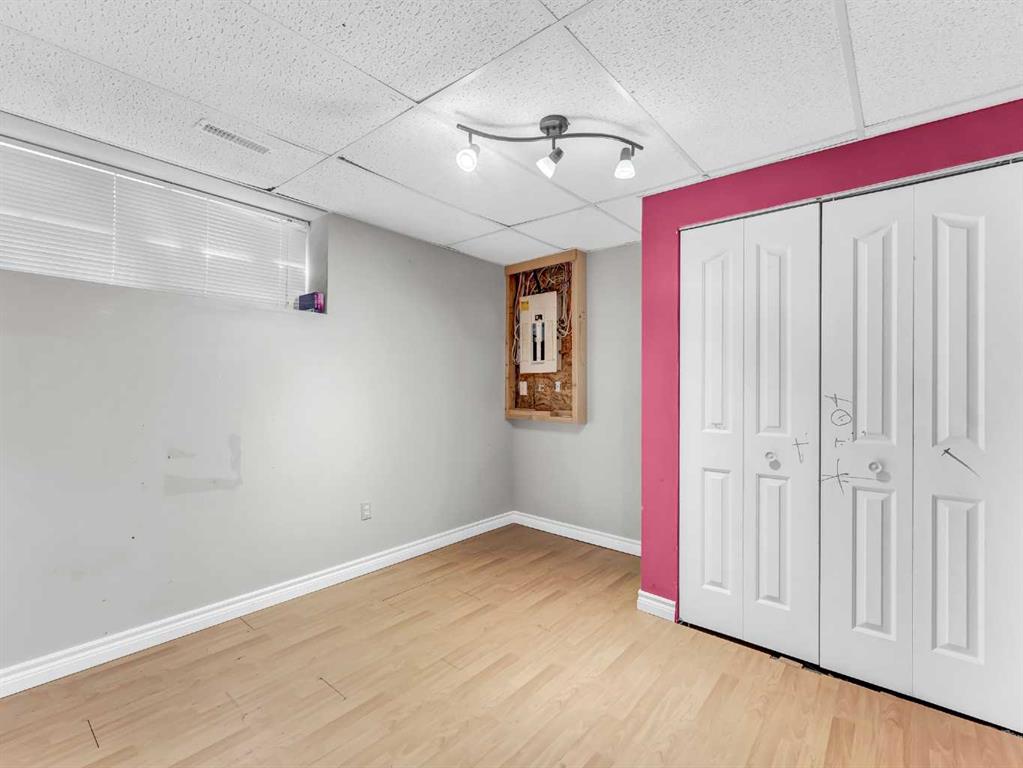 109 3rd Street NW