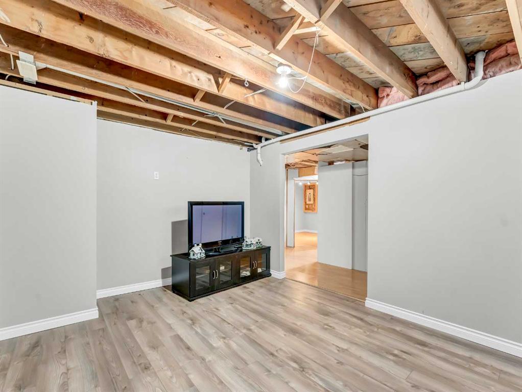 109 3rd Street NW
