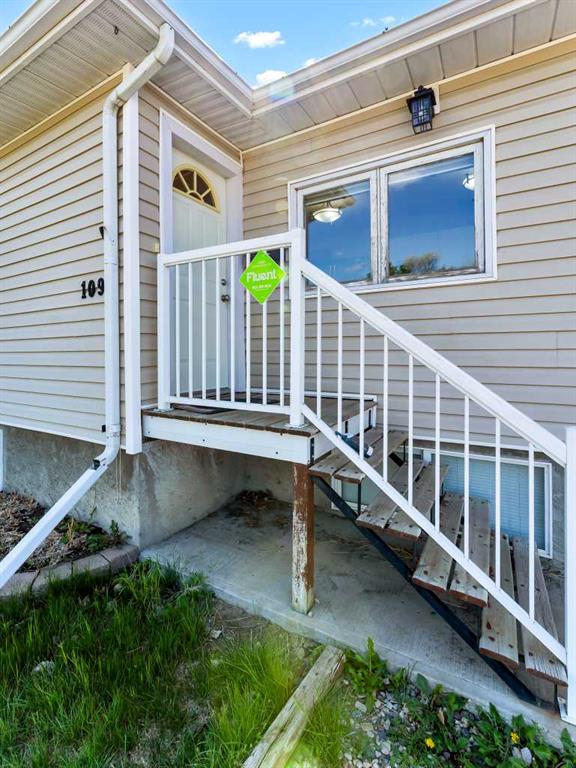 109 3rd Street NW