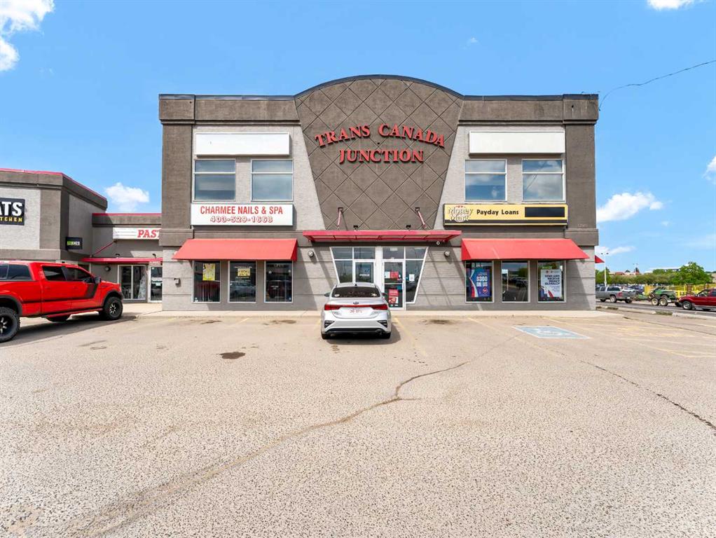 #205 1290 Trans Canada Way SE, Medicine Hat