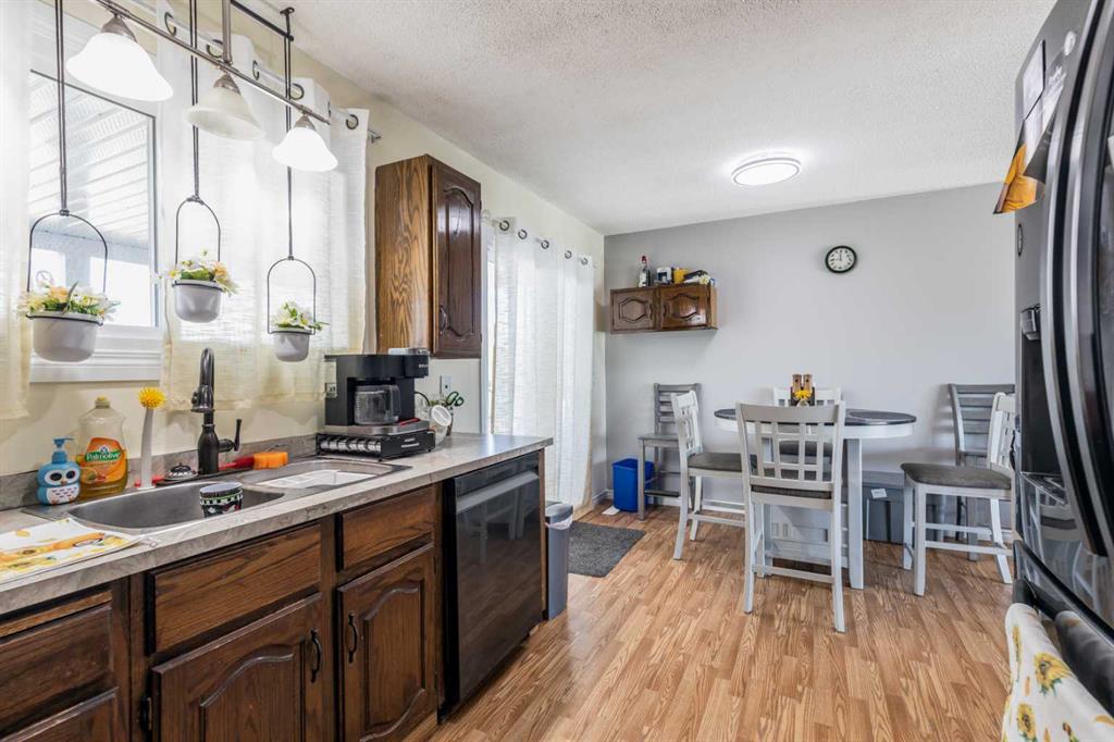 18 Elder Avenue SE