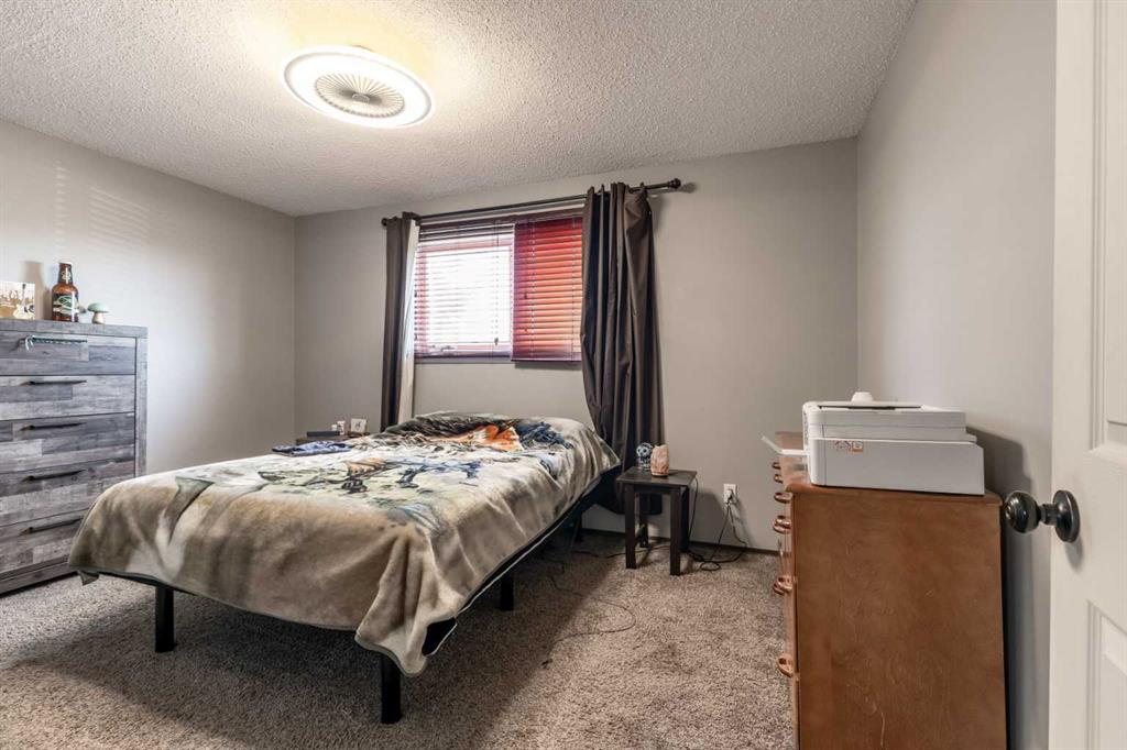 18 Elder Avenue SE