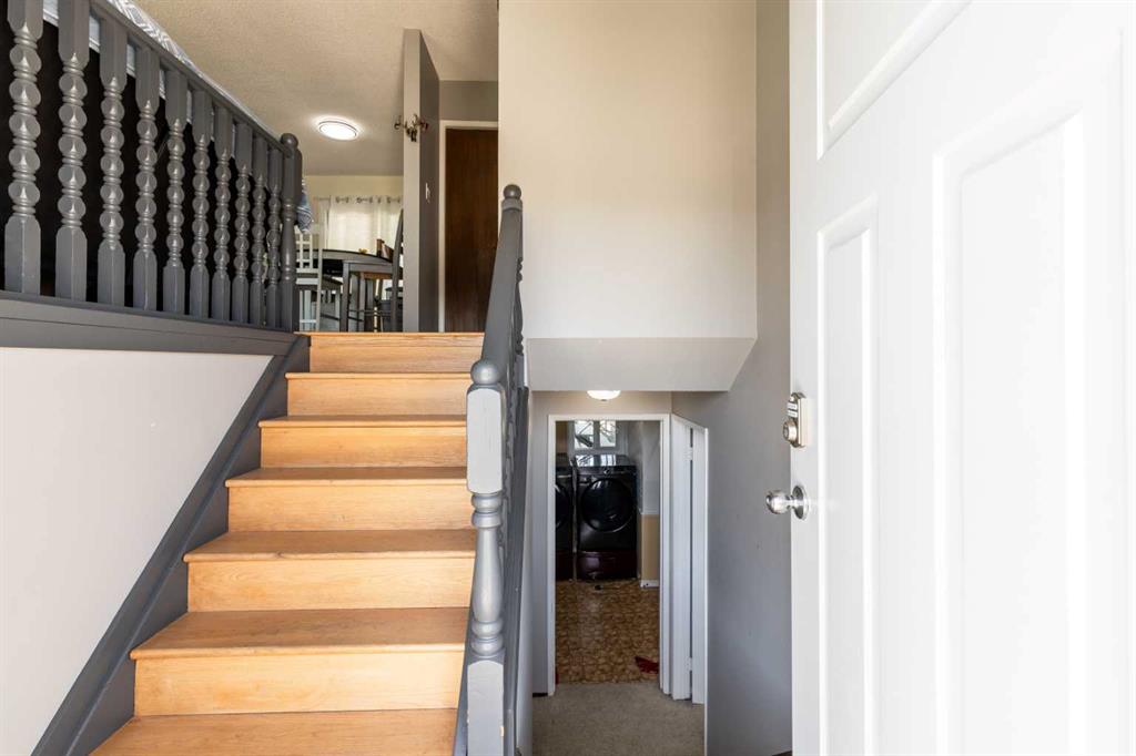 18 Elder Avenue SE