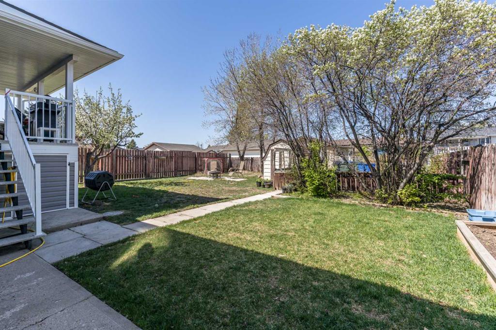 18 Elder Avenue SE