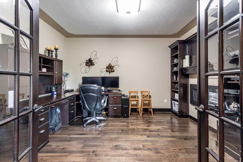 11232 Black & White Trail  