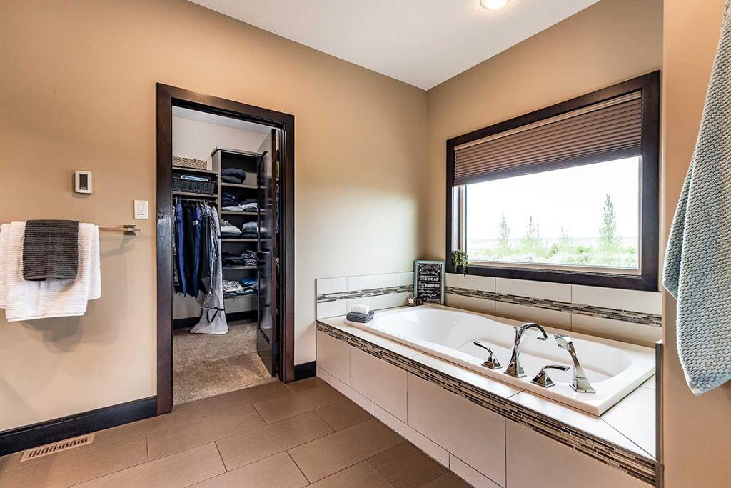 11232 Black & White Trail  