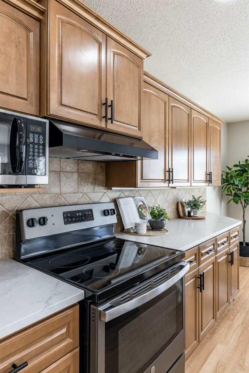 36 Sunset Road SW