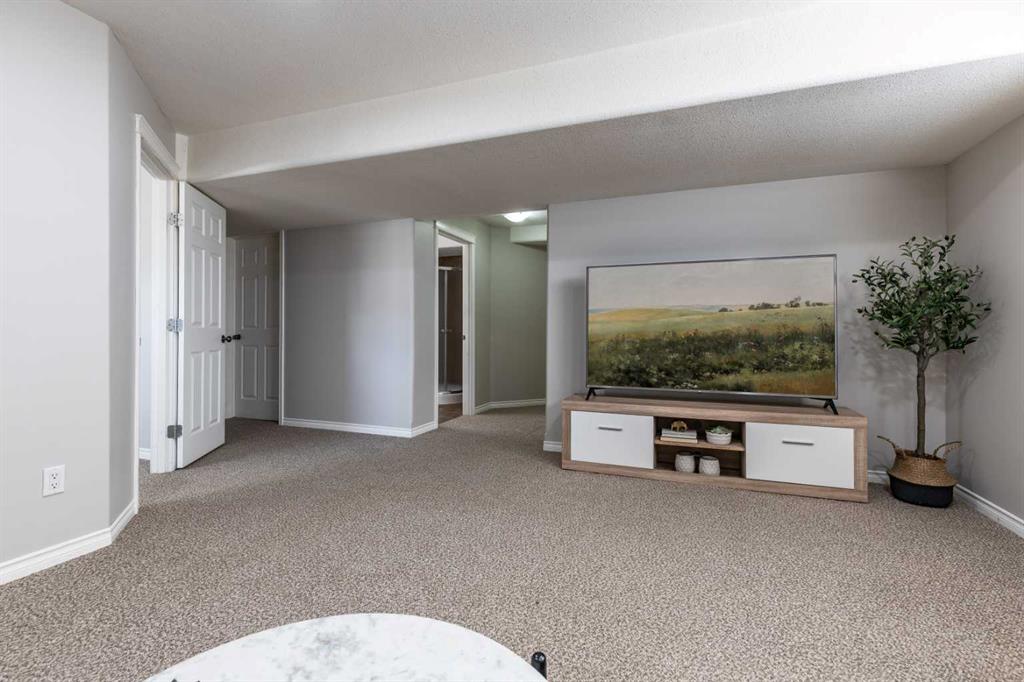 36 Sunset Road SW