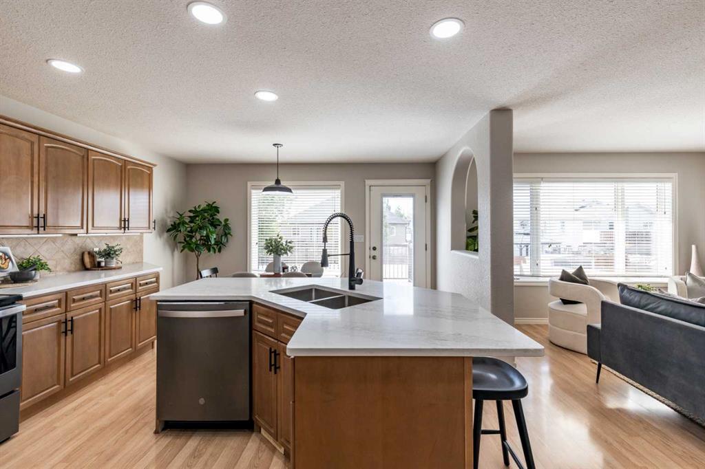 36 Sunset Road SW