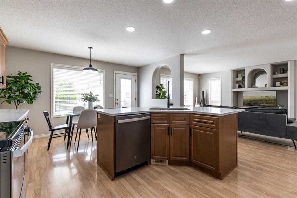 36 Sunset Road SW
