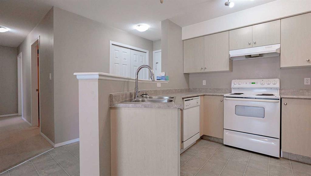 #211 1616 Saamis Drive NW