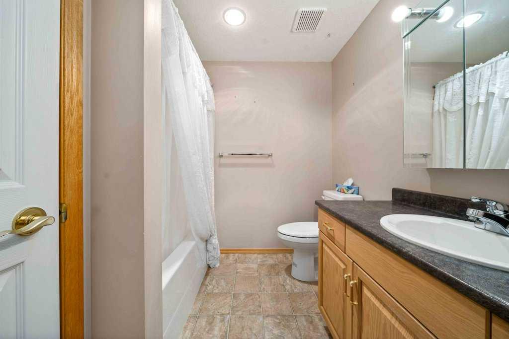 #322 1182 Southview Drive SE