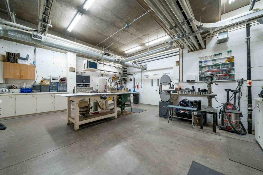 #322 1182 Southview Drive SE