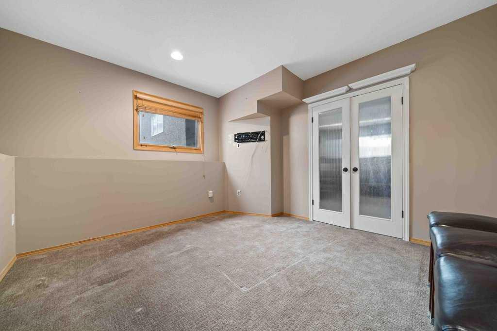 14 Schuler Place SE