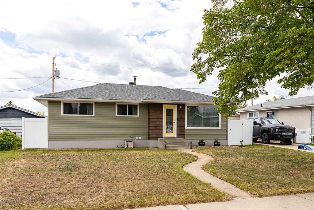272 Colter Crescent NW