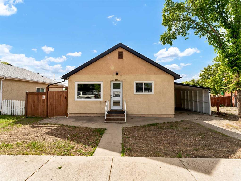 214 2 Street SE, Redcliff