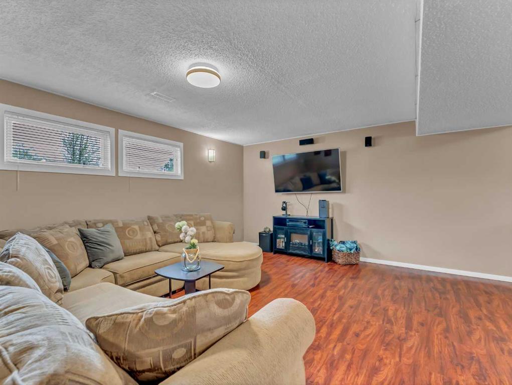 3 Heather Court 