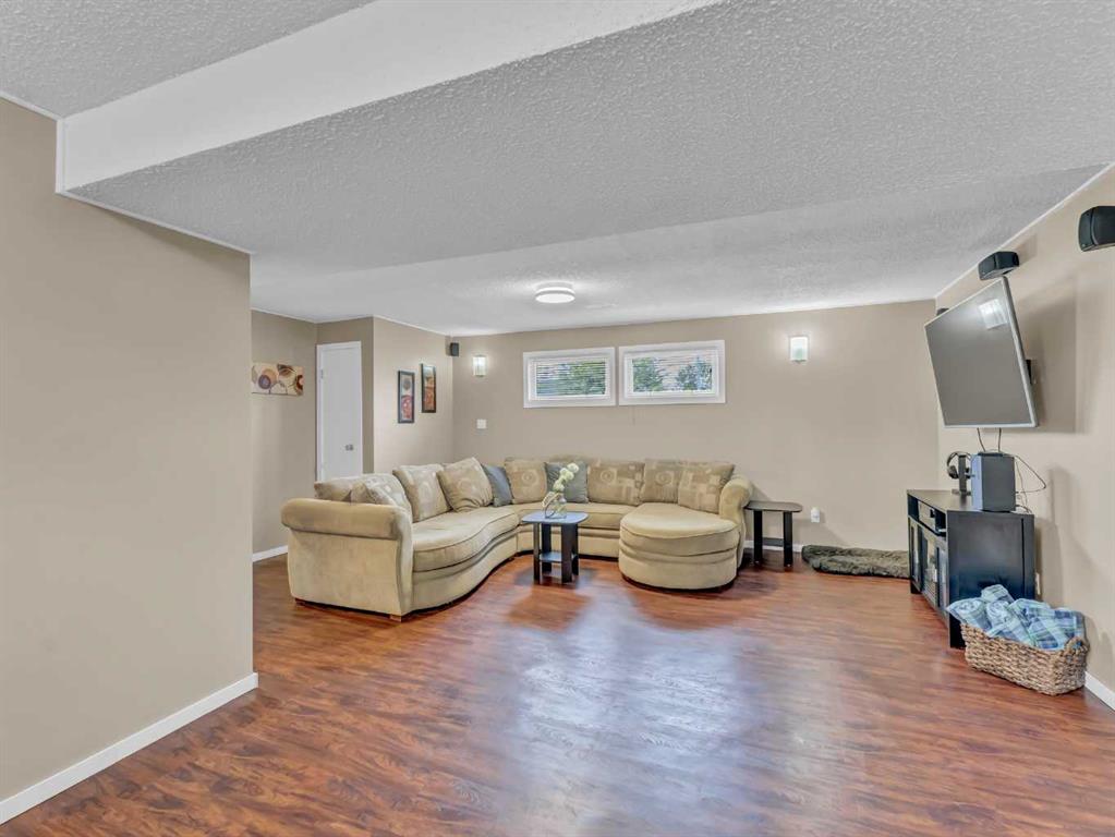 3 Heather Court 