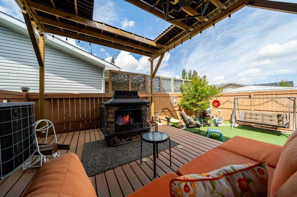 60 Terrace Close NE