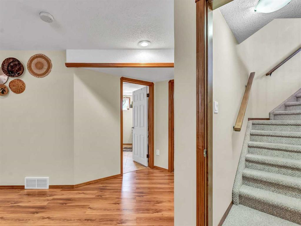 224 Vista Road SE