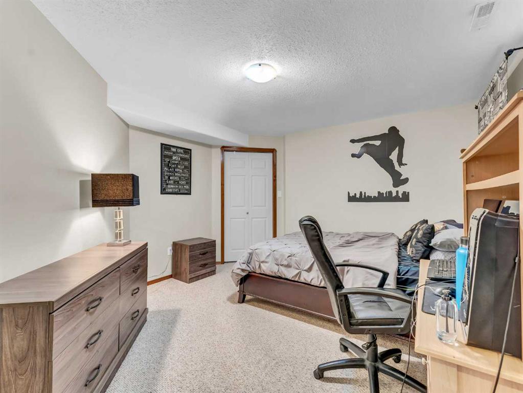 224 Vista Road SE