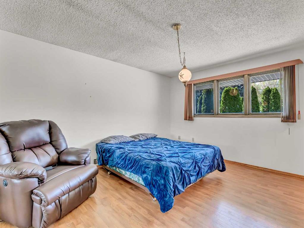 14 Finlay Court SW