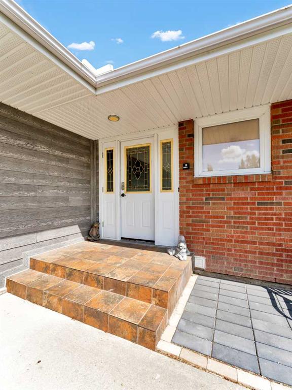 14 Finlay Court SW