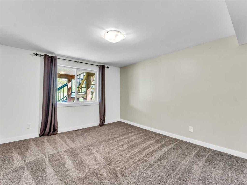 14 Finlay Court SW