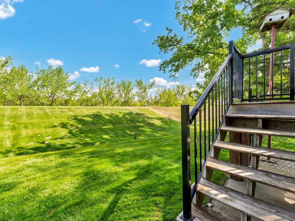 14 Finlay Court SW