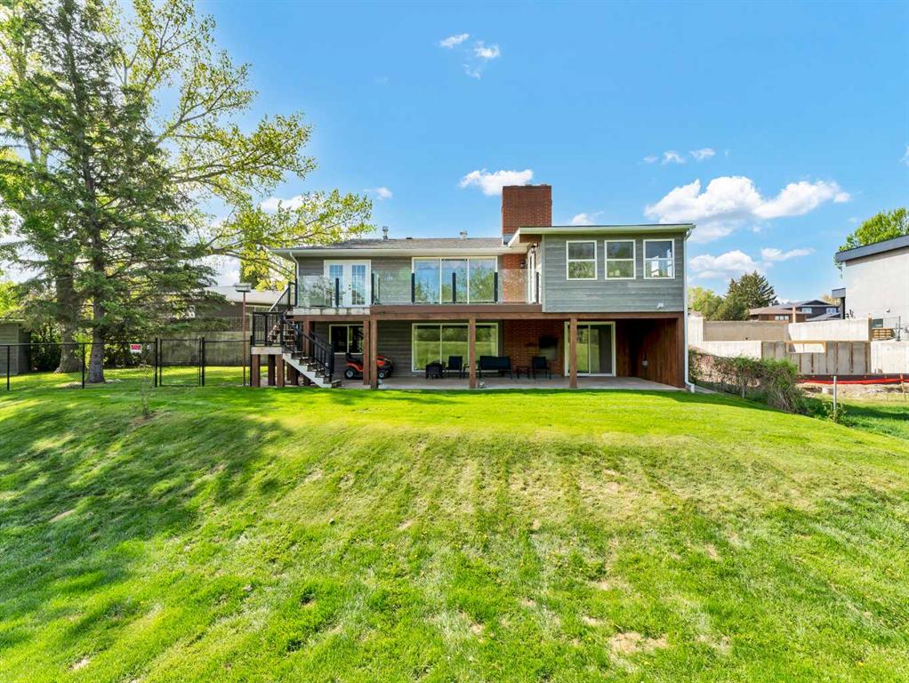 14 Finlay Court SW