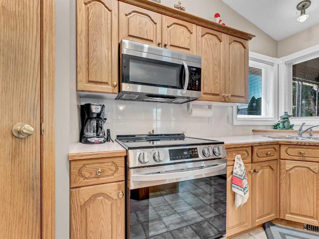 15 Park Meadows Court SE