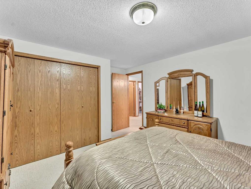 15 Park Meadows Court SE