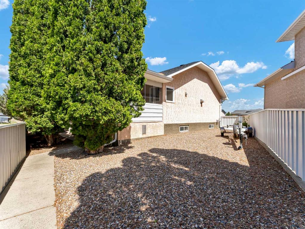 15 Park Meadows Court SE