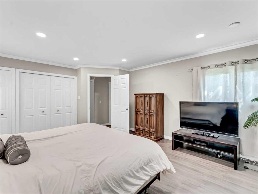 361 Beaufort Crescent SW