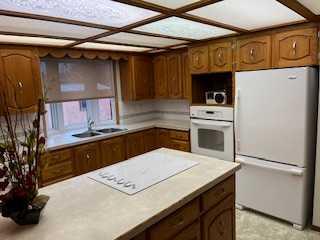 22 Rideau Crescent SE