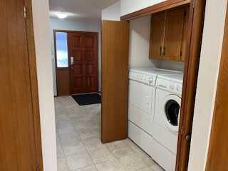 22 Rideau Crescent SE
