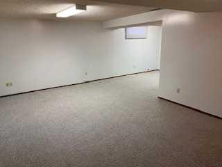 22 Rideau Crescent SE