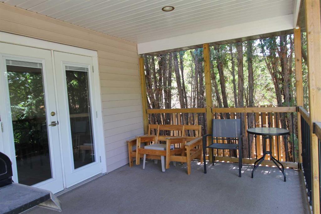 22 Rideau Crescent SE