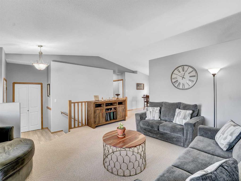 24 Sunrise Circle SW