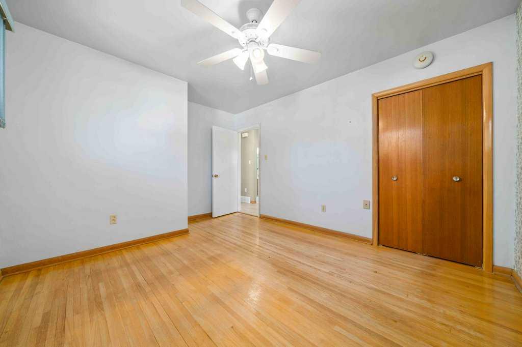 89 Cochrane Drive NW