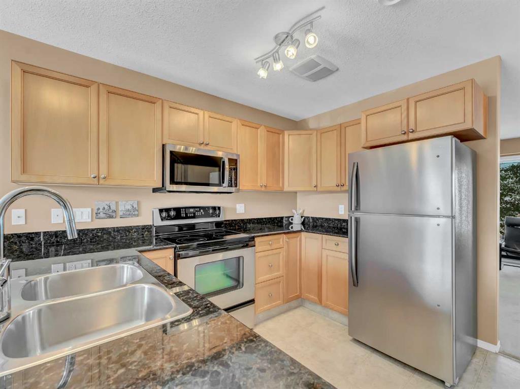 44 Northlands Pointe NE