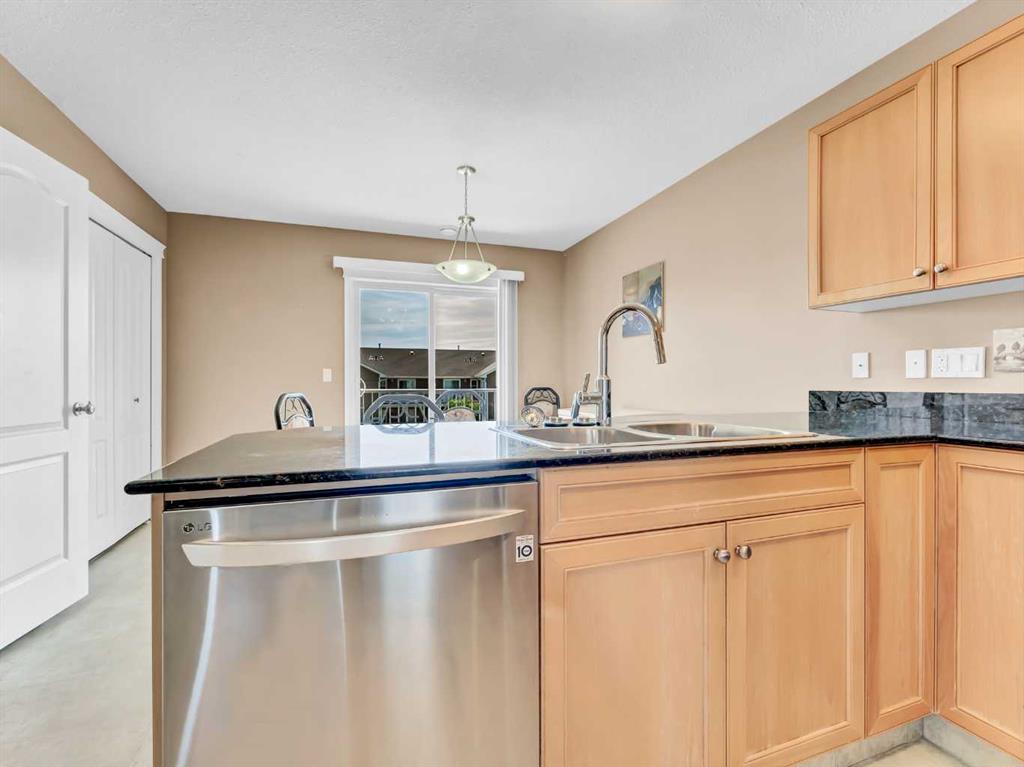 44 Northlands Pointe NE