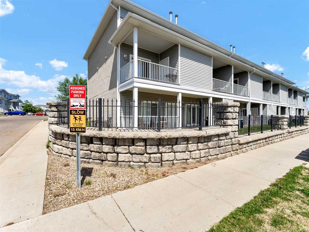 44 Northlands Pointe NE
