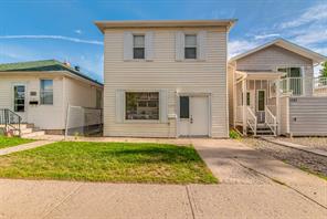 1165 Queen Street SE, Medicine Hat