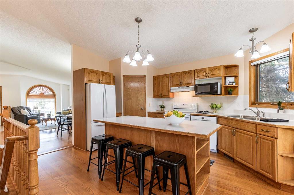 51 Palliser Way NE