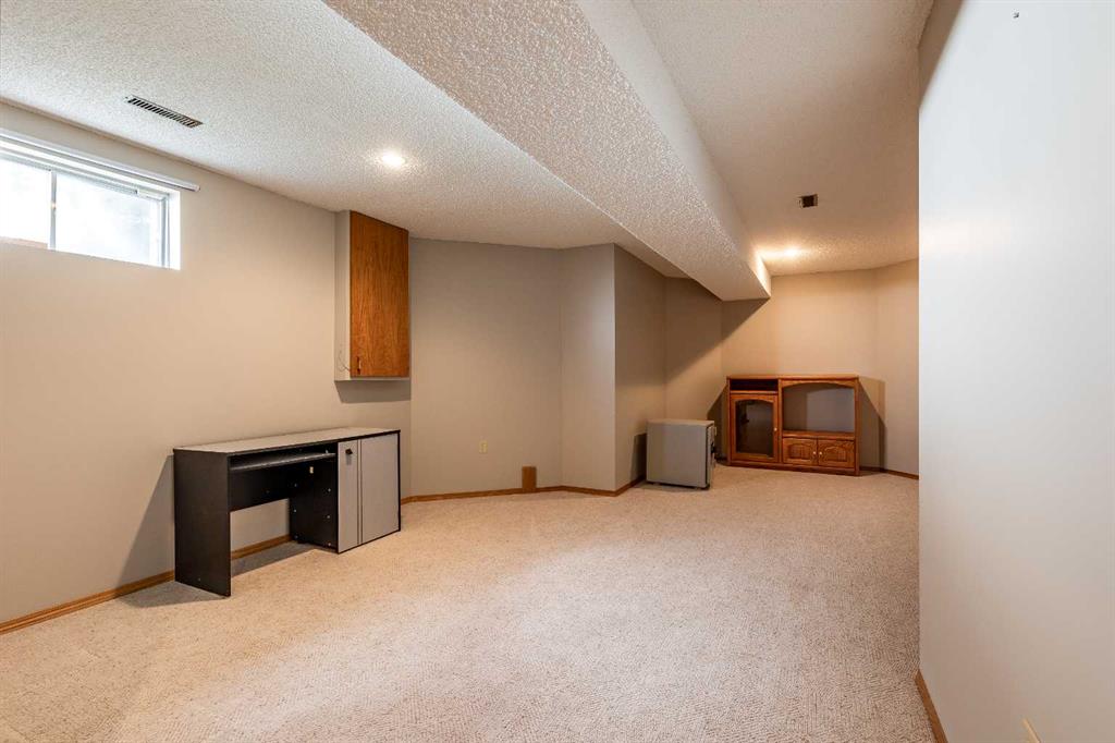 51 Palliser Way NE