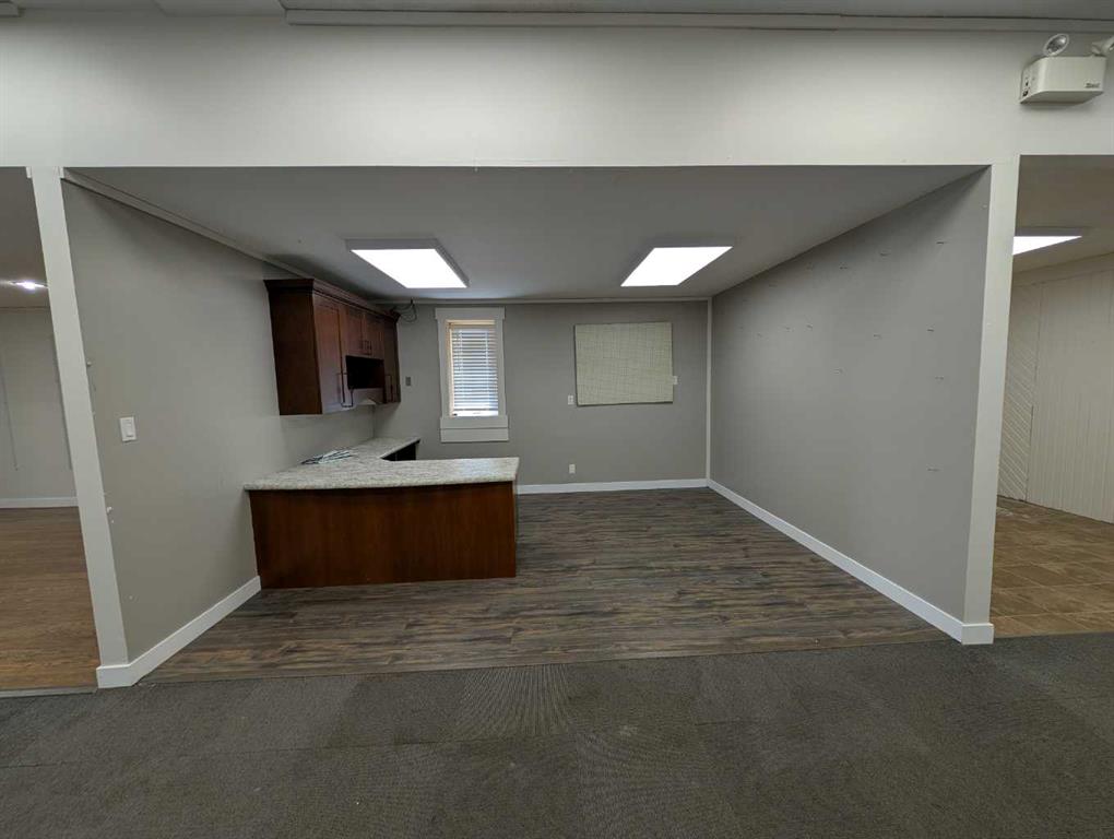 #A10 1177 Factory Street SE