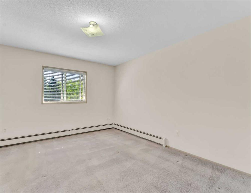 #405 245 Red Deer Drive SW