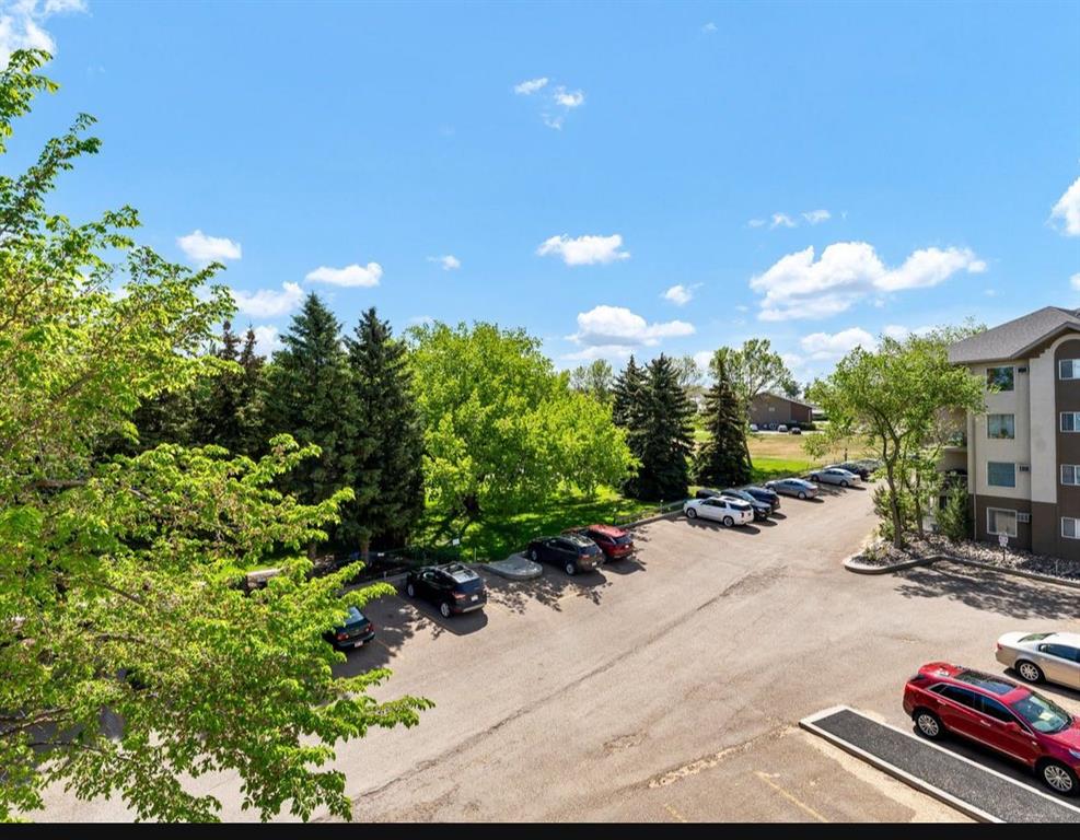 #405 245 Red Deer Drive SW