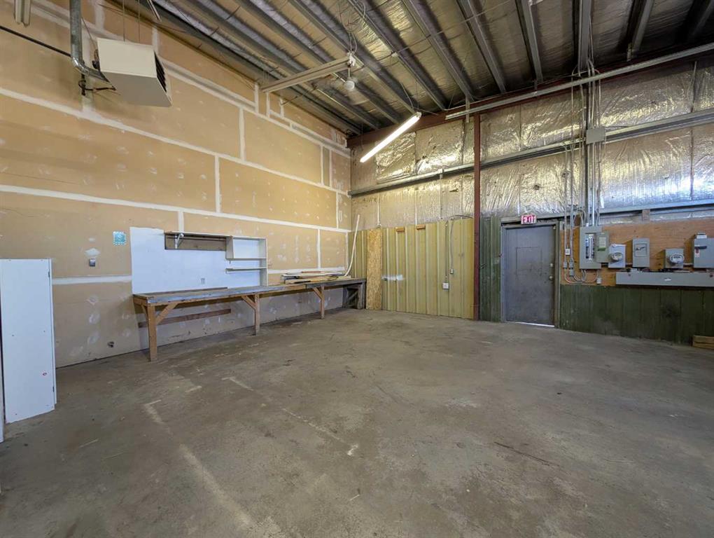 #A40 1177 Factory Street SE
